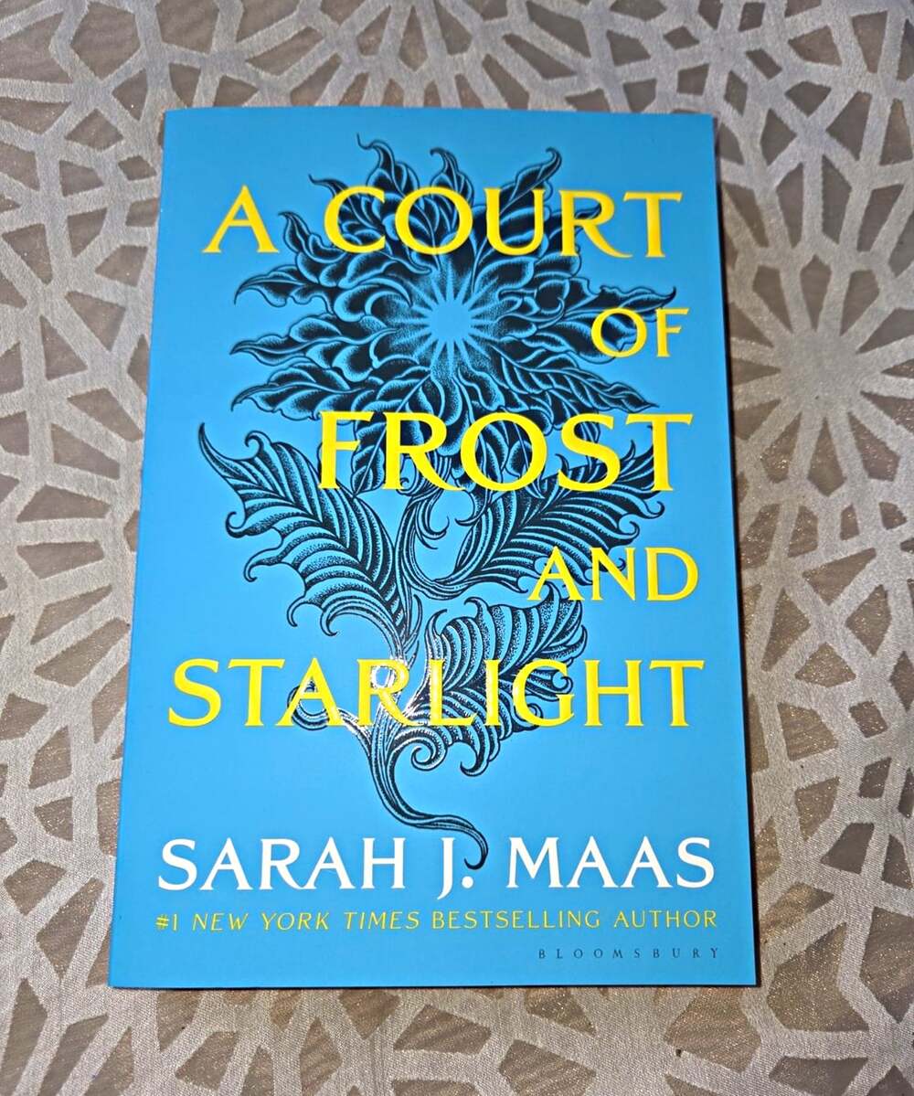 A Court of Thorns and Roses Ser. A Court of Frost and Starlight Sarah J. Maas PB